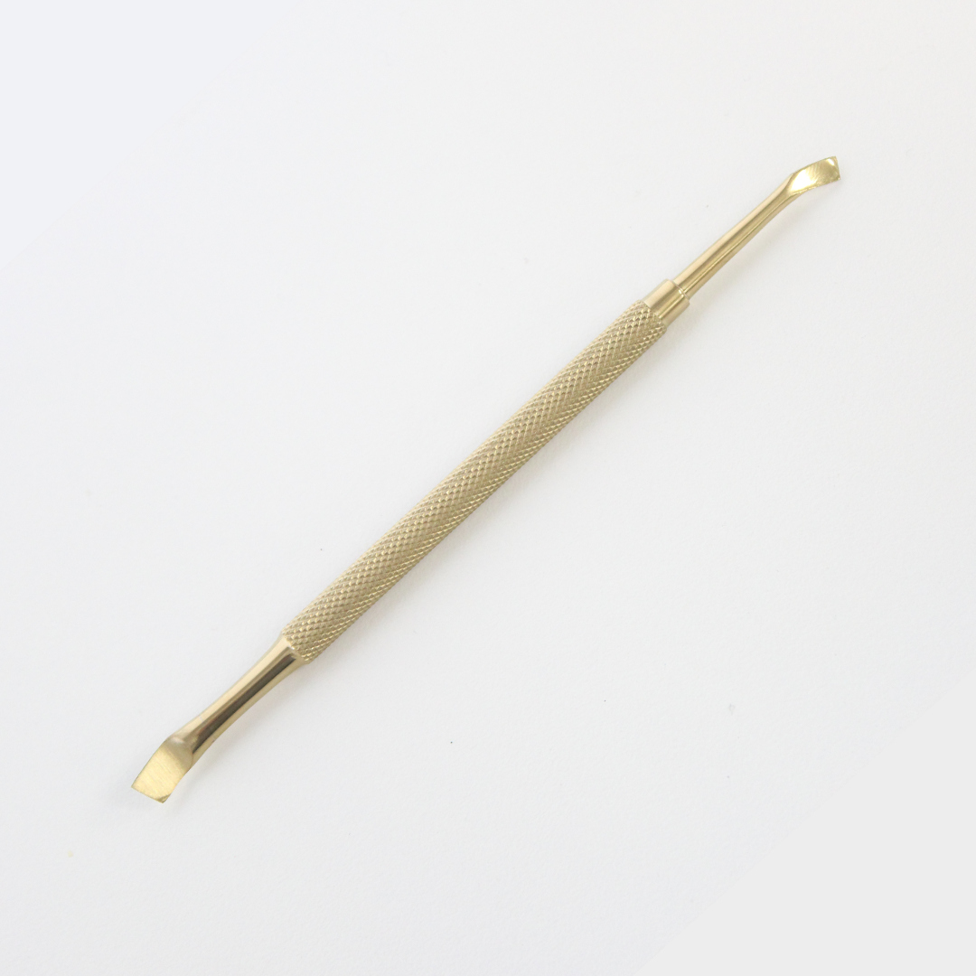 Majestic Ultra Pusher nail care Gold Majestic Cosme